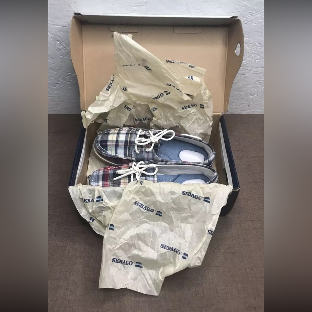 Excellent Sebago Seashore Two-Eye Women's Boat Shoes Plaid Canvas Size 8M w/ Box